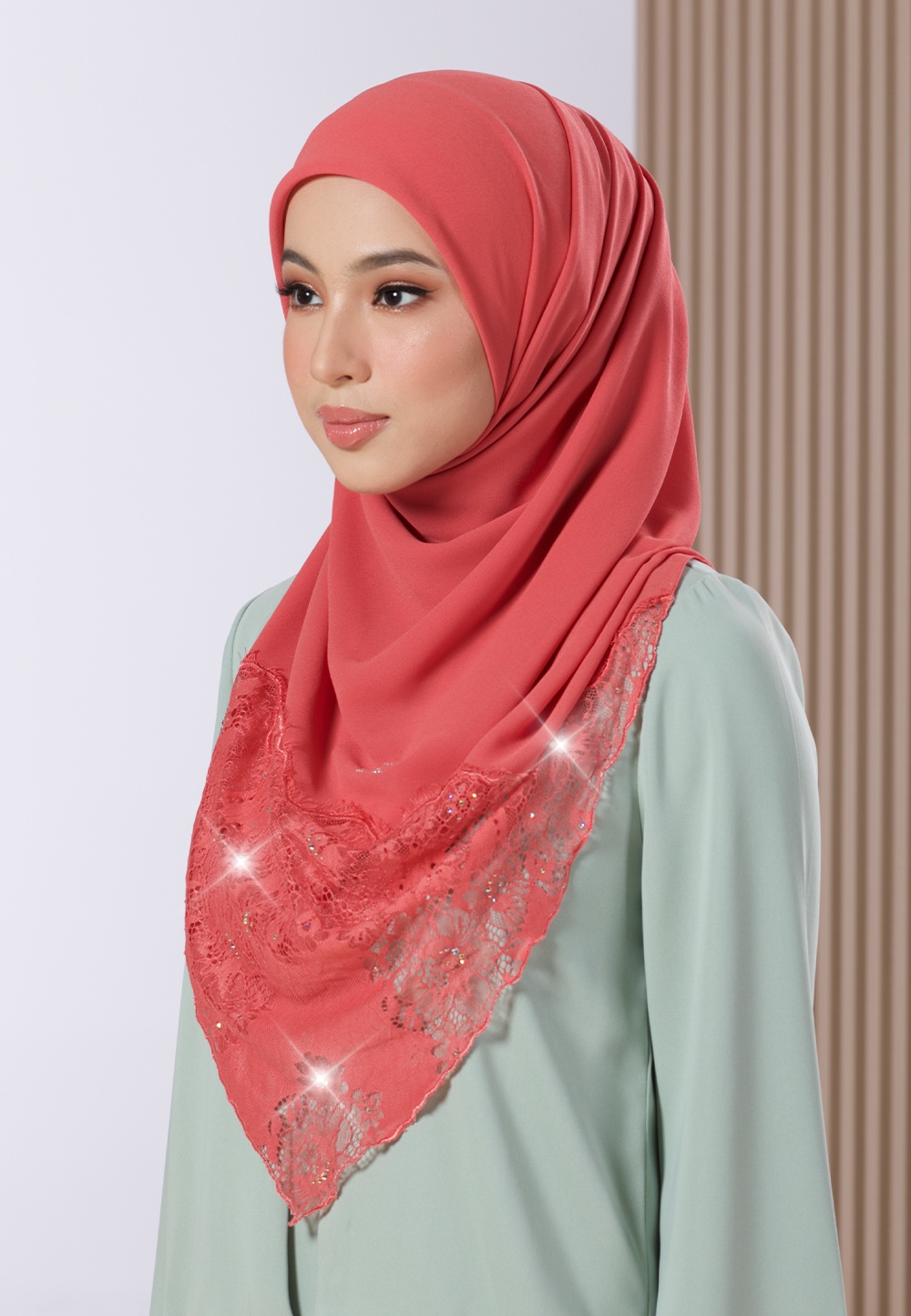 SQUARE PRIMROSE PLAIN LACE DIAMOND 249